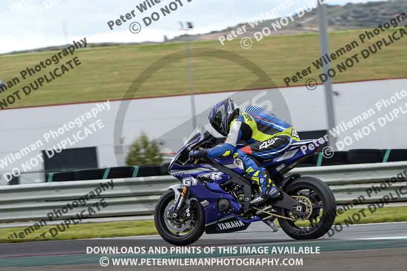 cadwell no limits trackday;cadwell park;cadwell park photographs;cadwell trackday photographs;enduro digital images;event digital images;eventdigitalimages;navarra;no limits trackdays;peter wileman photography;racing digital images;trackday digital images;trackday photos